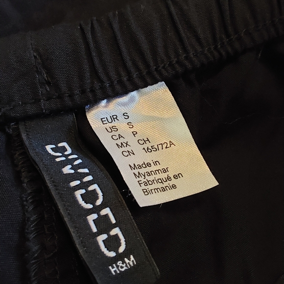 🌺 NWOT H&M Divided Wide Leg Jogger Pants - Picture 8 of 11